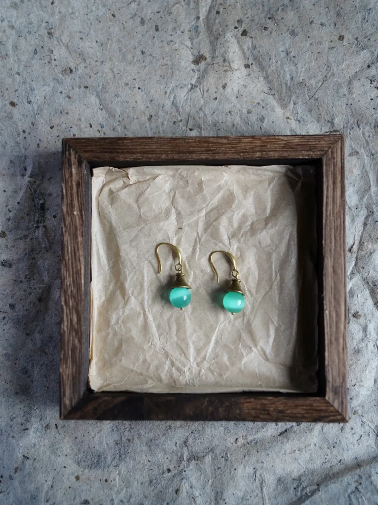 Handmade blue dangle earrings in vintage style, perfect for casual everyday looks