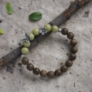 Beaded bracelet featuring green sandalwood ,a truly original piece of jewelry.