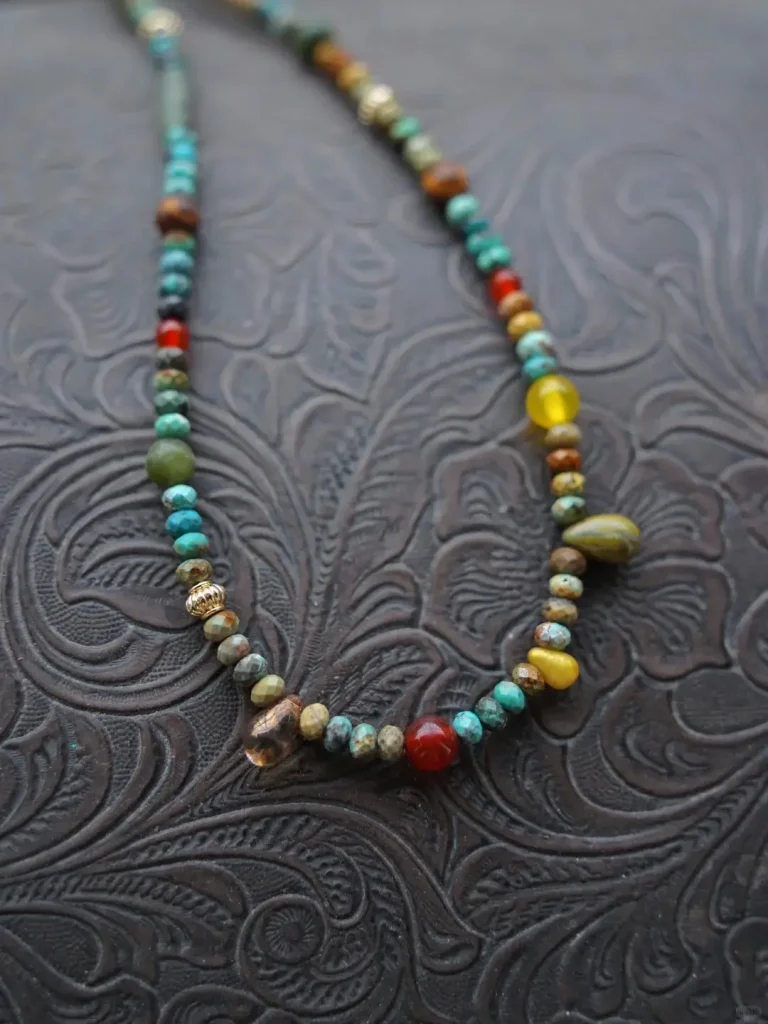 Dopamine Handmade necklace blends vintage tones and vibrant stones to express playful bohemian charm.