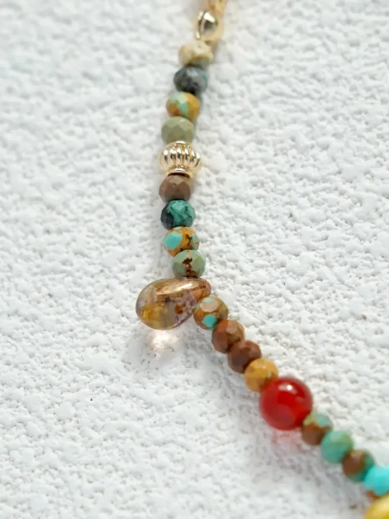 Vintage turquoise dopamine bracelet delivers joyful energy with rich colors and handcrafted details.