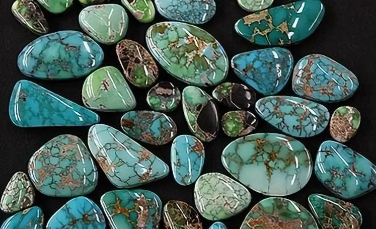 Turquoise jewelry requires care to avoid sweat, dirt, and impact.