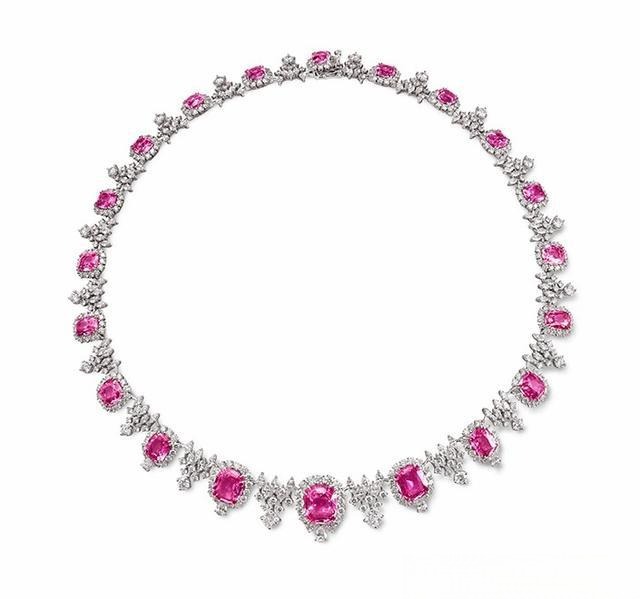 Pink Aurora pink sapphire necklace in white gold
