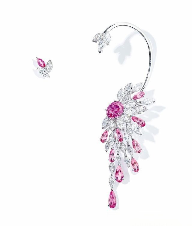 Sunny Side of Life pink sapphire earrings in white gold