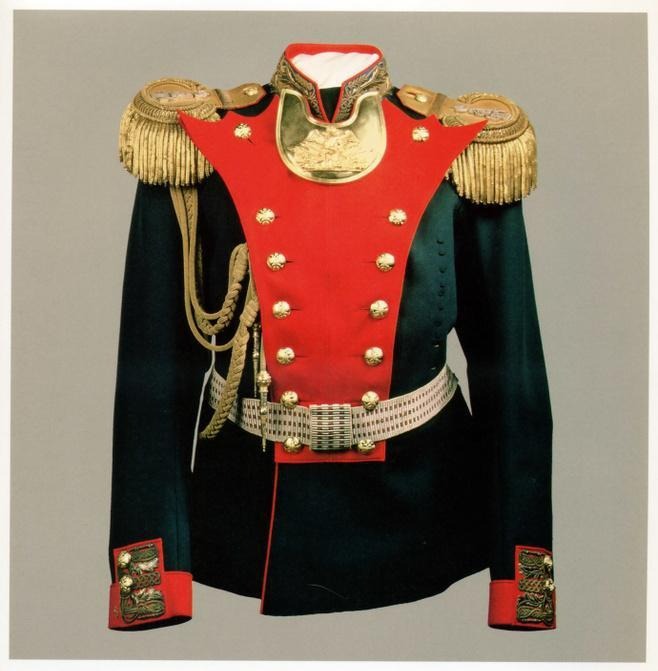 Traditional Russian Imperial Guard uniforms featuring vibrant green and deep red military colors.