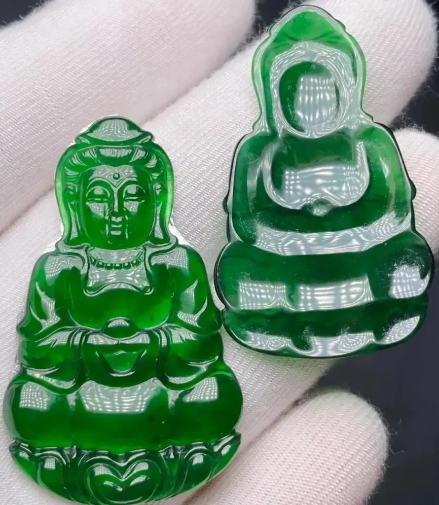 Front and back views of a Guanyin pendant with a thinned back.