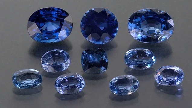 Beryllium-diffused sapphires with different color distribution at the edges